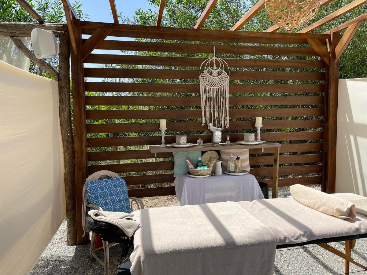 Eco Beach And Magic Garden Hotel Gennadi Esterno foto