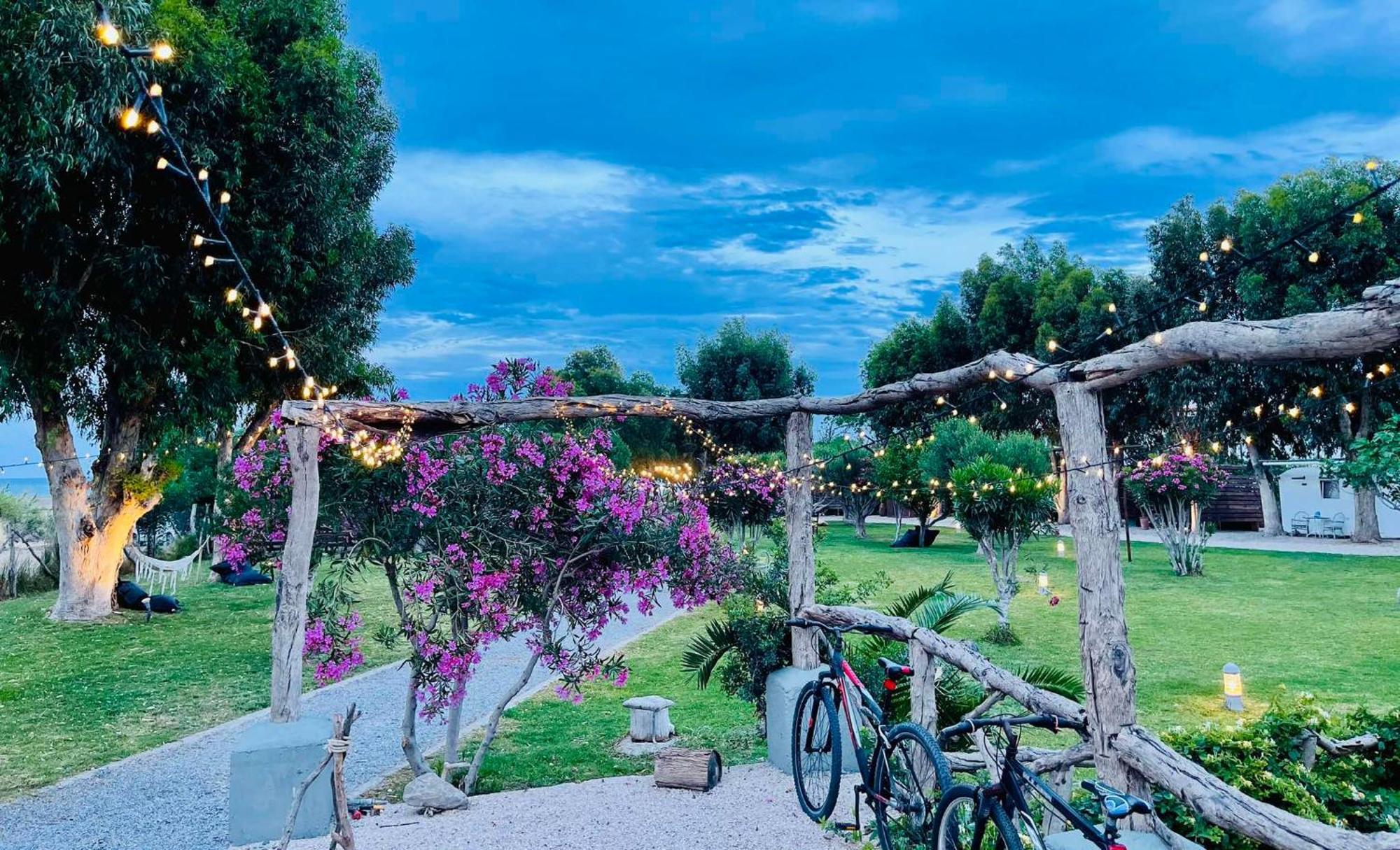 Eco Beach And Magic Garden Hotel Gennadi Esterno foto